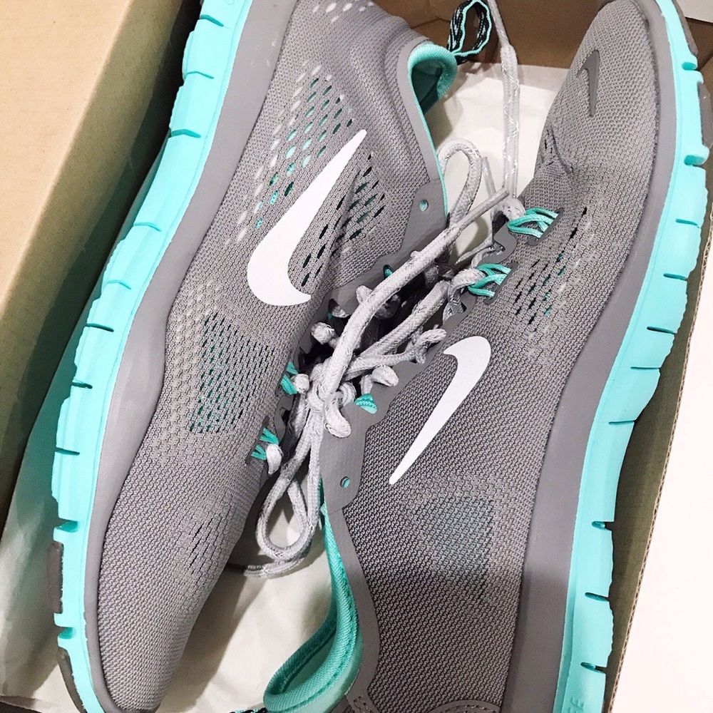 Nike Free Run 5.0 TR Fit - Picture 3 of 4